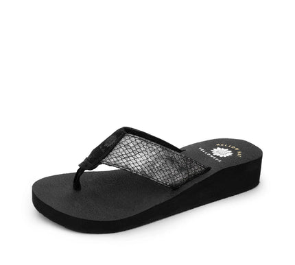 Yellow Box Chellie Pewter Flatform Toe Post Sandal Women's sizes 6-10/NEW!!!