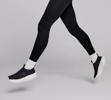 OOFOS OOmy Zen Chalk Black Shoes Sneakers Womens Sizes W6-W11 NEW