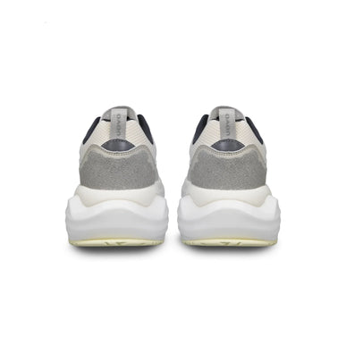 Women's Uovo Flow Walking Sneaker Sand White US sizes 6.5-10 NEW