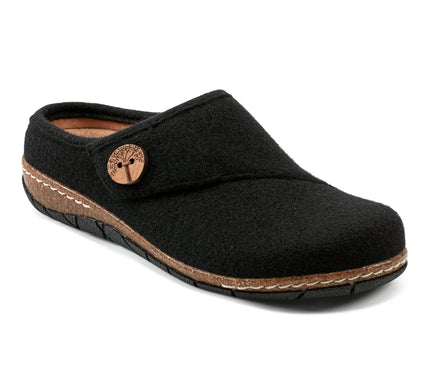 Earth Ezra2 Black Round Toe Casual Slip-on Flat Clogs Womens sizes 6-10 NEW M