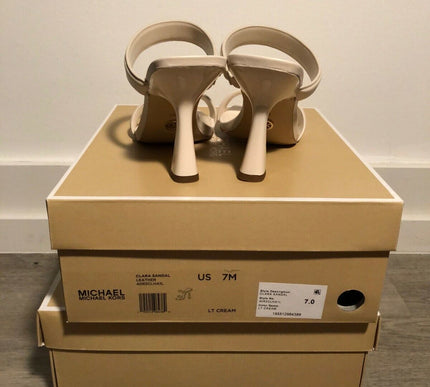 Michael Michael Kors Clara Sandal Light Cream Leather Women's US sizes 6-10/NEW!