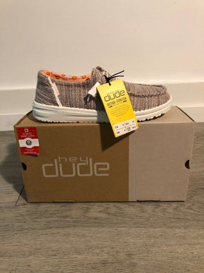 Hey Dude Wendy Stretch Peach Bud Sneaker Slip On Women's Sizes US 6-10/NEW!!