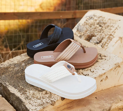 Yellow Box Misha Off White Flatform Toe Post Sandal Women's sizes 6-10/NEW!