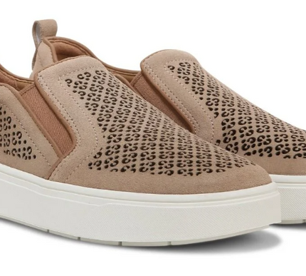 Vionic Kimmie Perf Sneaker Wheat Leather Women's sizes 5-11/NEW! MEDIUM