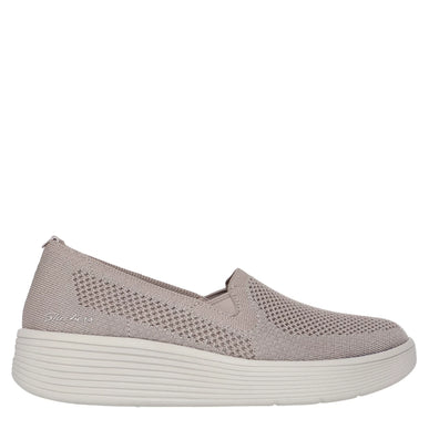 SKECHERS Relaxed Fit: Arch Fit Laguna - Adore Her Sneaker Womens sizes 5-11 NEW