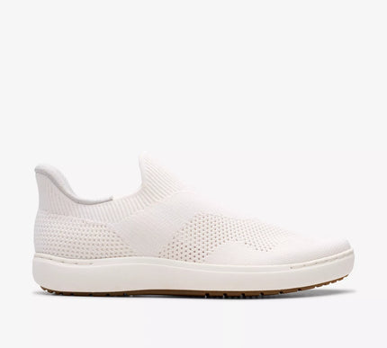 Clarks Nalle Step White Knit Sneaker Women's sizes US 5-11 NEW!!!