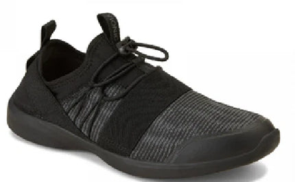 Vionic Sky Alaina Black Sneaker Comfort Shoe Womens size 5 NEW